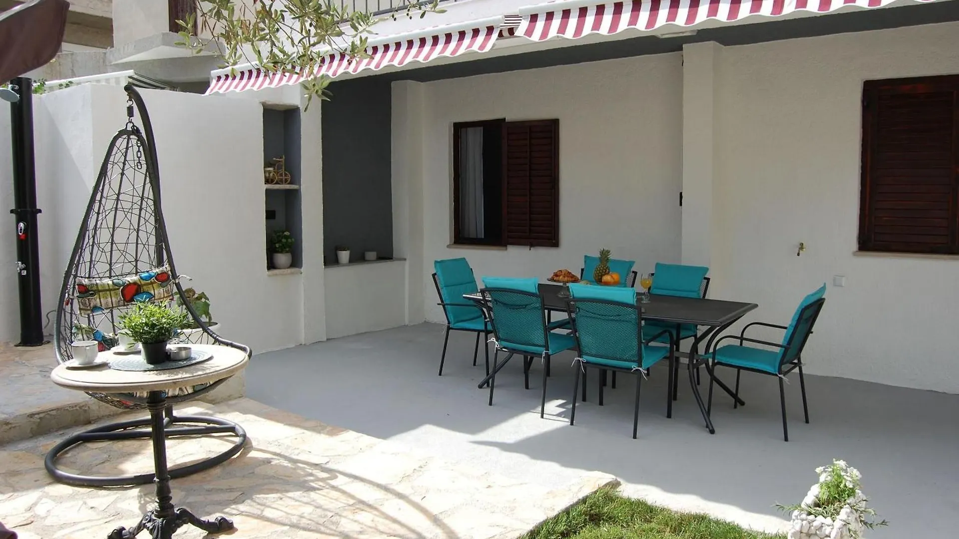 Apartment Sun - 100M From Sea Kastela Croatia