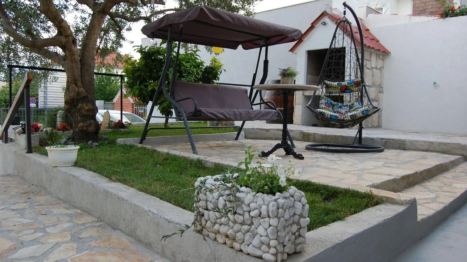 Apartment Sun - 100M From Sea Kastela